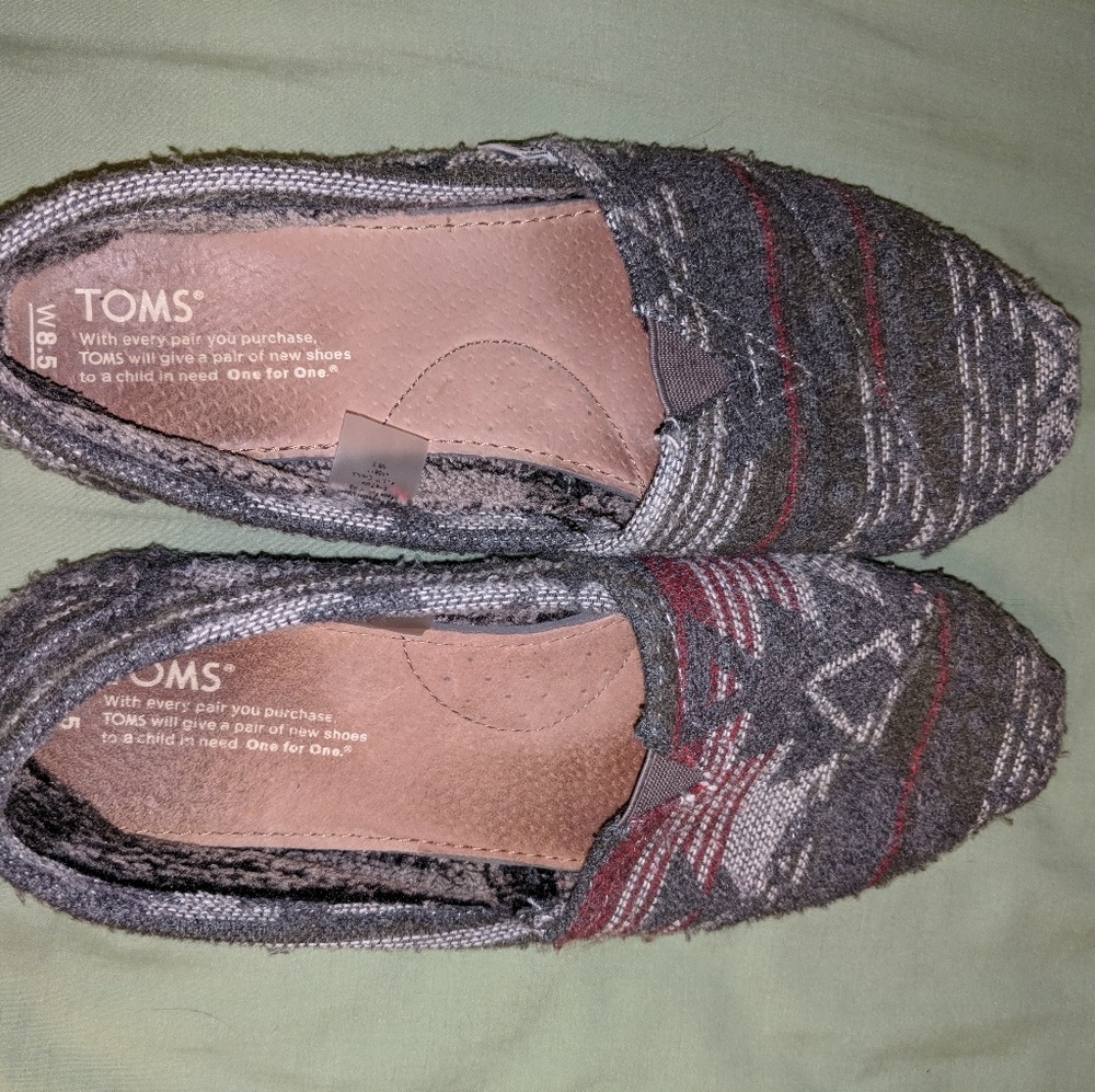 Fur lined Toms